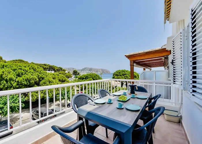 Luxury Apartment Seaside Bay