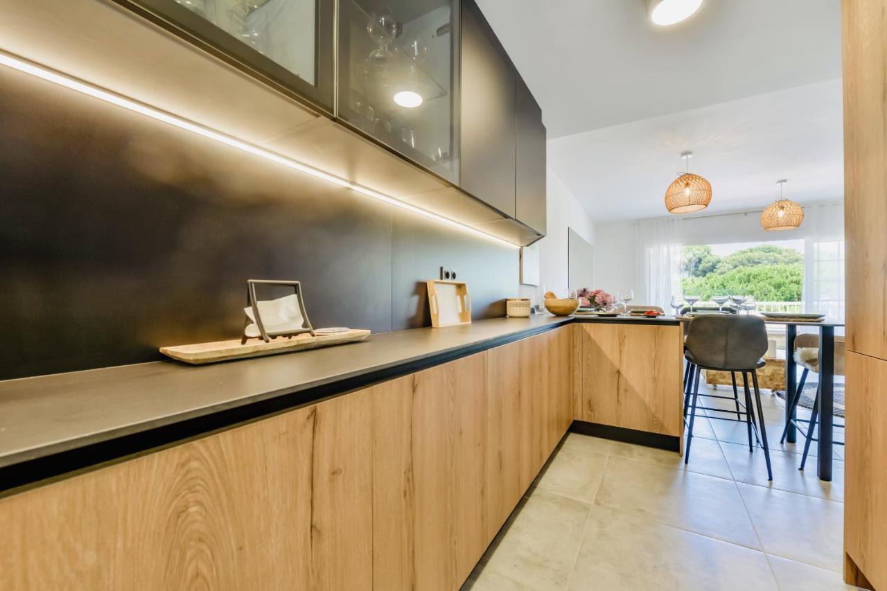 Luxury Seaside Bay Apartment Moraira