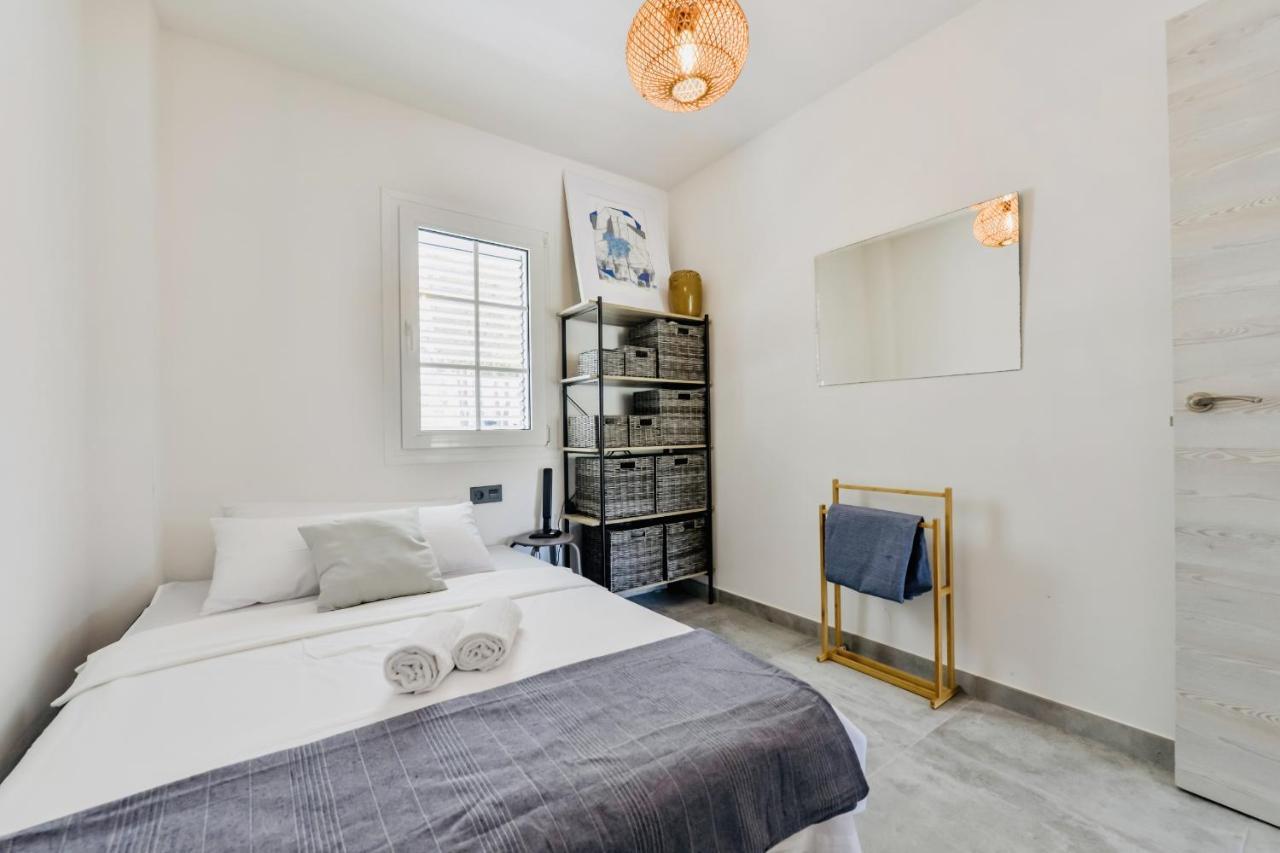 Luxury Seaside Bay Apartament