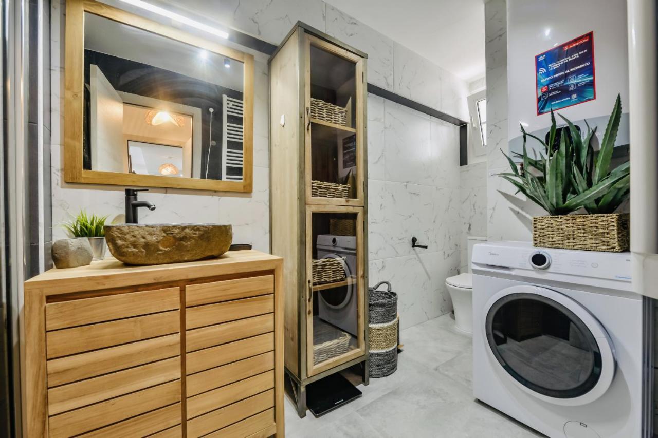 Luxury Seaside Bay Apartment Moraira