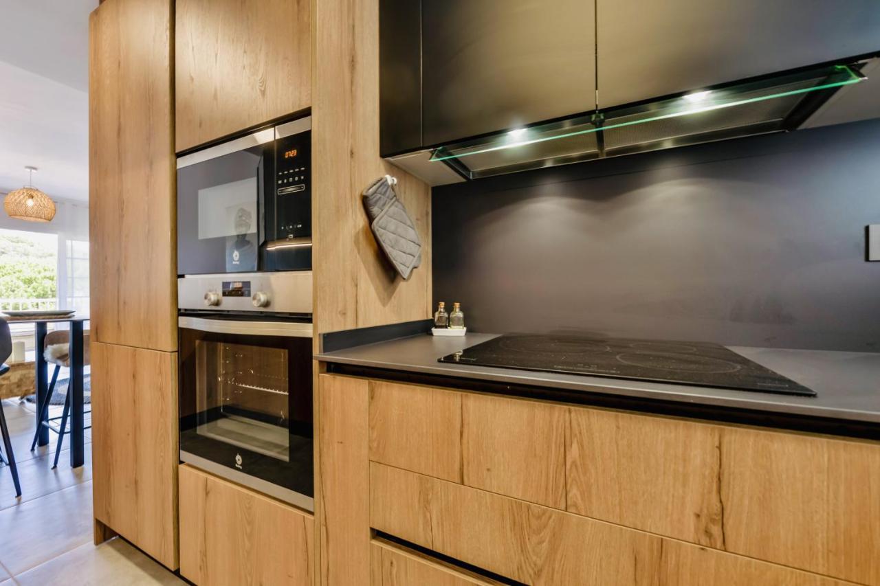 Luxury Seaside Bay Apartament *